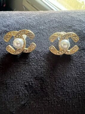CHANEL Gold Crystal CC Pearl Center Stud Earrings